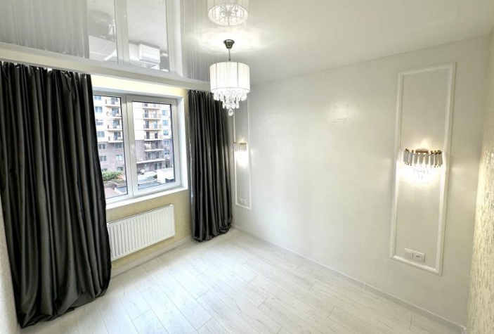 продажа трехкомнатной квартиры номер A-173985 в Киевском районе, фото номер 6